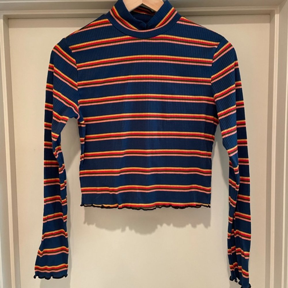 SHEIN Lettuce Trim 90s Style Semi-Crop Mock Neck size M
